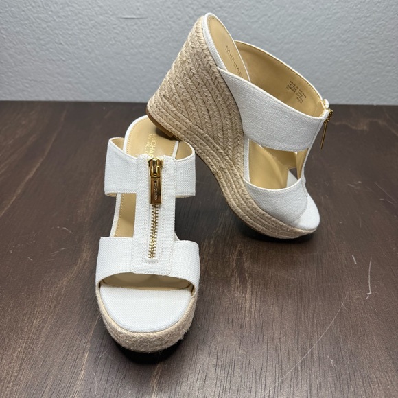 Michael Kors Bradley Linen Blend Canvas Wedge White Sandal EUC Size 7 - Picture 10 of 10